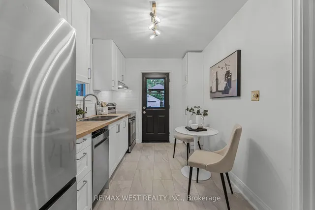 Additional image 11 of 215 Jane St