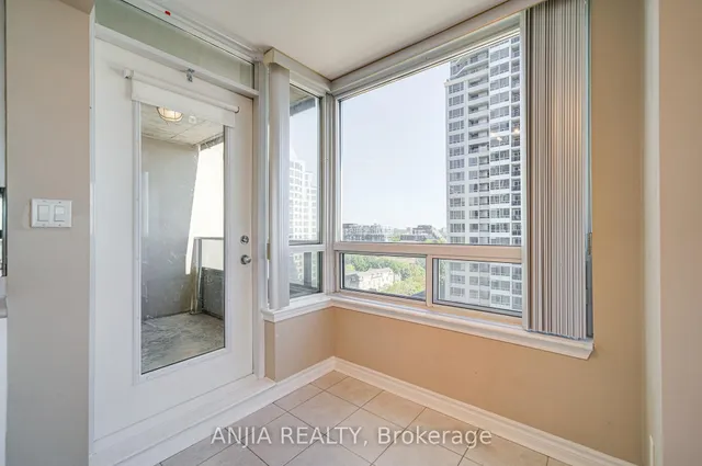 Additional image 11 of 1 Rean Dr Unit 908