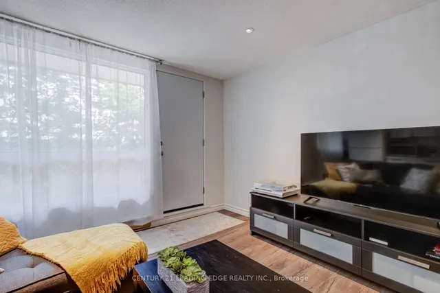 Additional image 22 of 30 Avalon Pl Unit 314