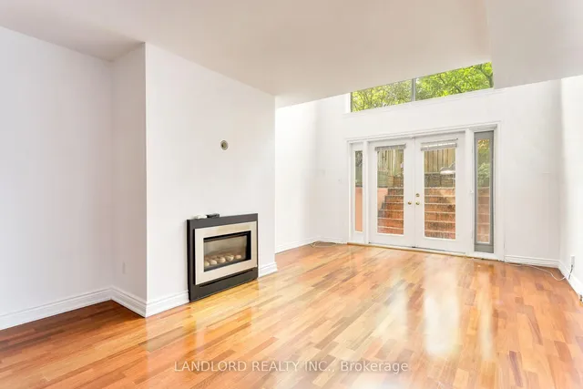 Additional image 39 of 280 Sherbourne St Unit 14