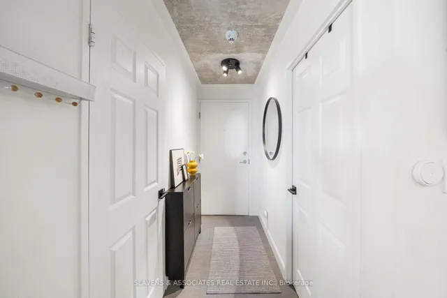 Additional image 2 of 1369 Bloor St Unit 1402