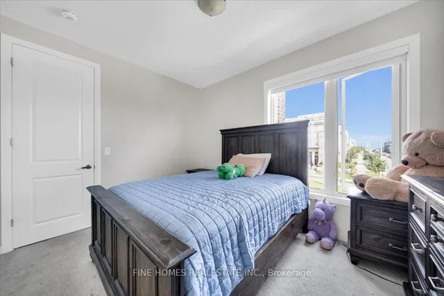 Additional image 34 of 18 STANLEY GREENE Blvd