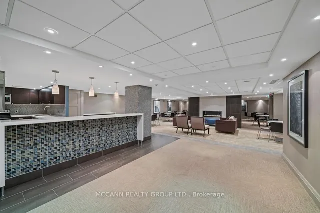 Additional image 32 of 360 Bloor St Unit 301