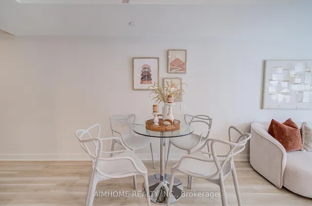 Additional image 11 of 19 Bathurst St Unit 1102