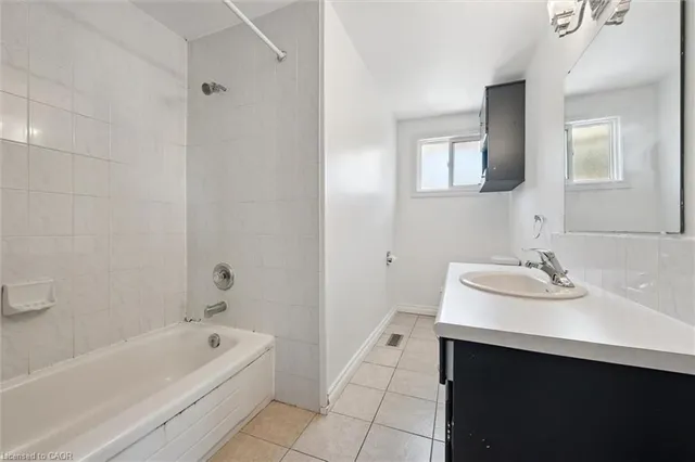 Additional image 19 of 1470 Queens Blvd