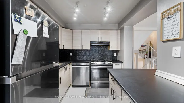 Additional image 13 of 365 Pioneer Dr Unit 16