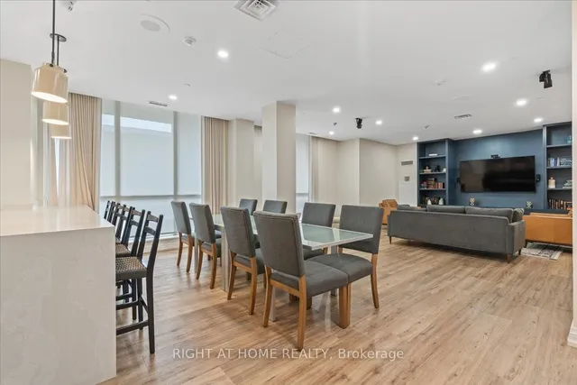 Additional image 31 of 101 Subway Cres Unit 1011