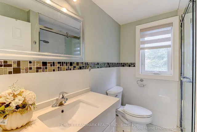 Additional image 14 of 123 Queens Dr