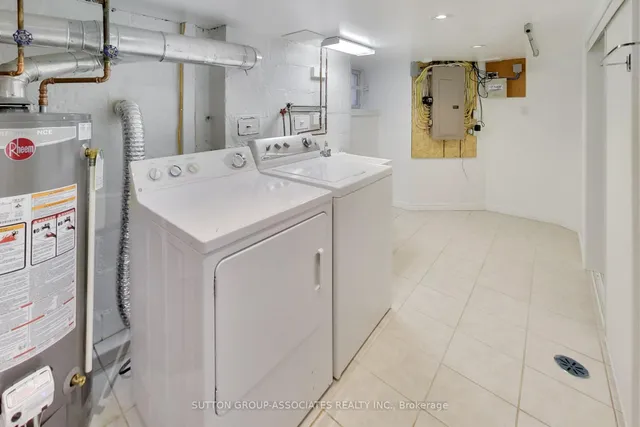 Additional image 34 of 163 Maplewood Ave