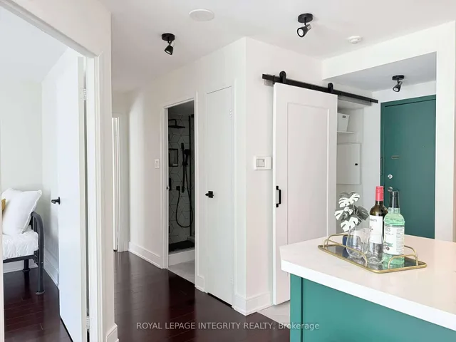 Additional image 11 of 10 Queens Quay Unit 1410