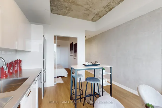 Additional image 11 of 195 McCaul St Unit 705