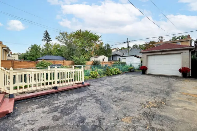 Additional image 39 of 163 Maplewood Ave