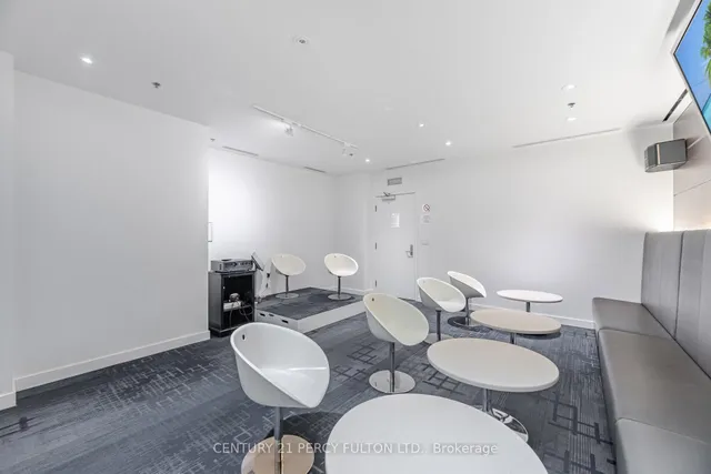 Additional image 28 of 19 Singer Crt Unit 1518