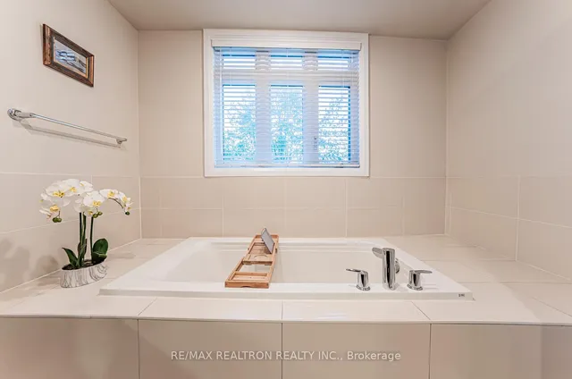 Additional image 33 of 115 Harrison Garden Blvd Unit Th43