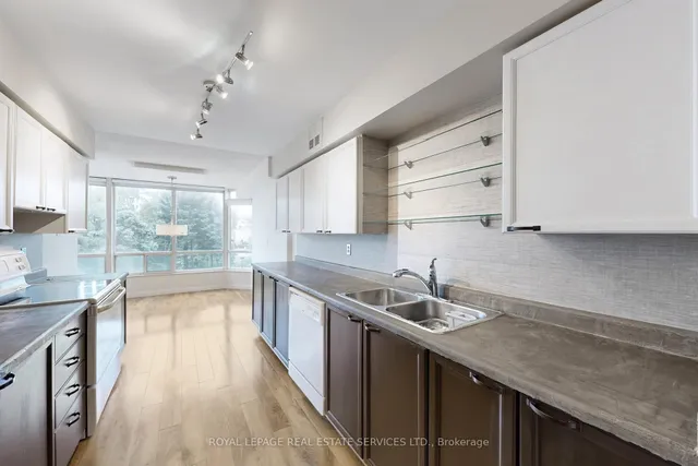 Additional image 7 of 1300 Islington Ave Unit 304