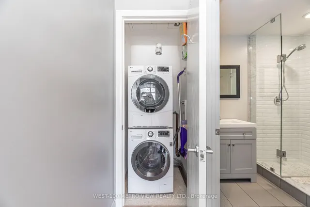 Additional image 32 of 700 King St Unit 710
