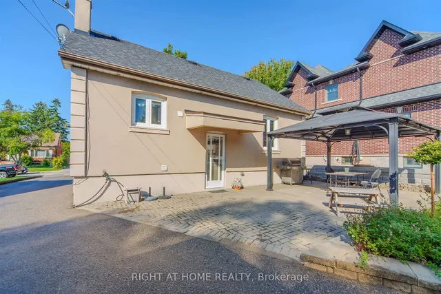 Additional image 23 of 7 Adele Ave