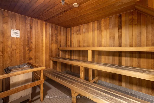 Additional image 40 of 701 King St Unit 811