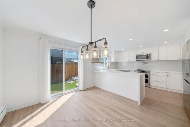 Additional image 9 of 15 Coach Liteway