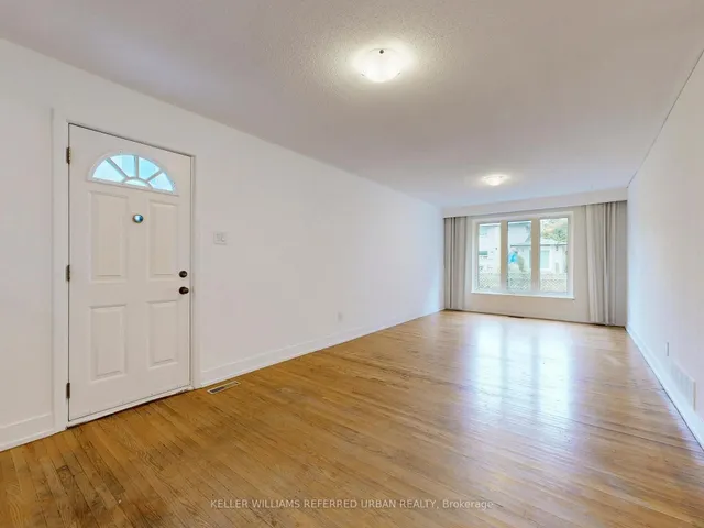 Additional image 14 of 70 Crossbow Cres