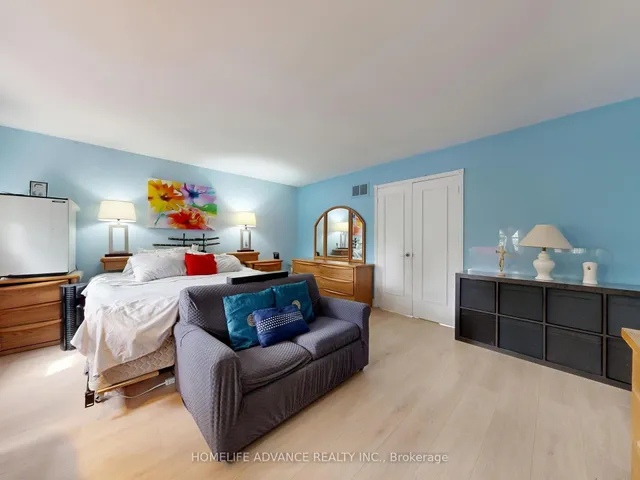 Additional image 27 of 75 Mossbrook Cres