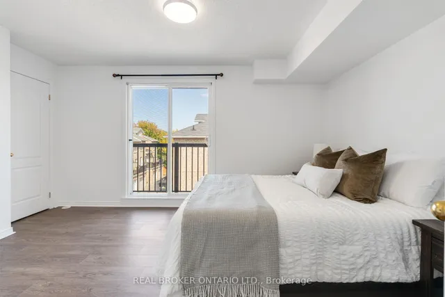 Additional image 13 of 35 Strangford Lane Unit 301