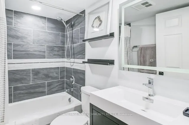 Additional image 7 of 190 Manitoba St Unit 608