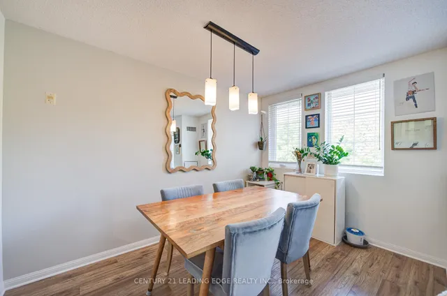 Additional image 12 of 39 Shank St Unit TH302