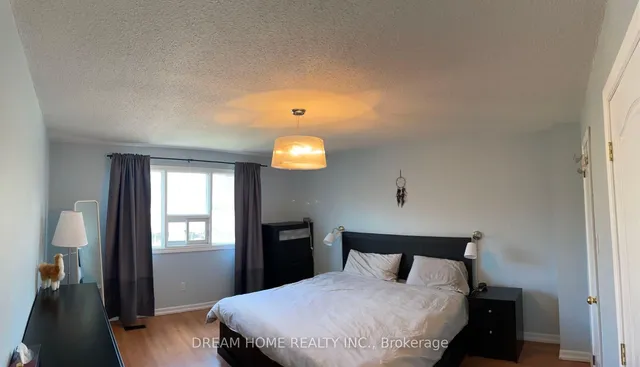 Additional image 6 of 74 Upper Canada Dr Unit 6