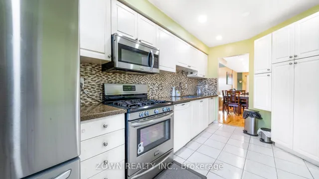 Additional image 21 of 6 Mason Rd Unit 2