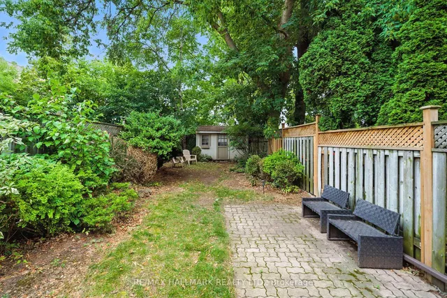 Additional image 38 of 49 Rawlinson Ave