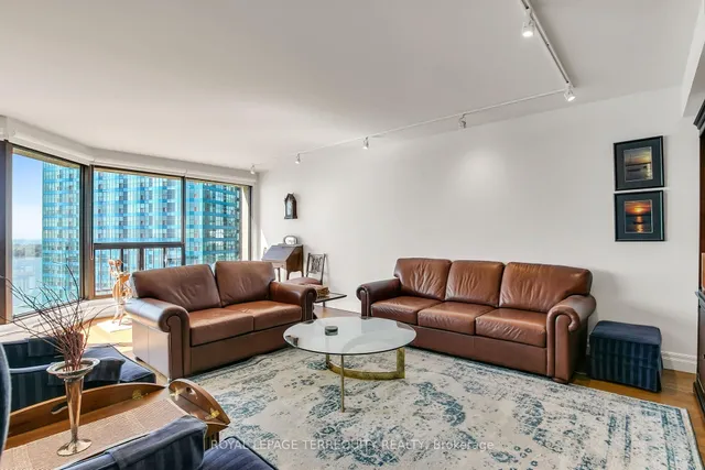 Additional image 8 of 55 Harbour Sq Unit 2311