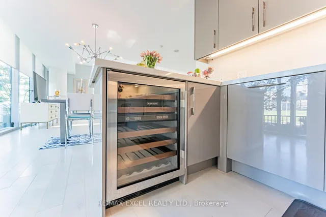 Additional image 13 of 29 Queens Quay Unit Th127