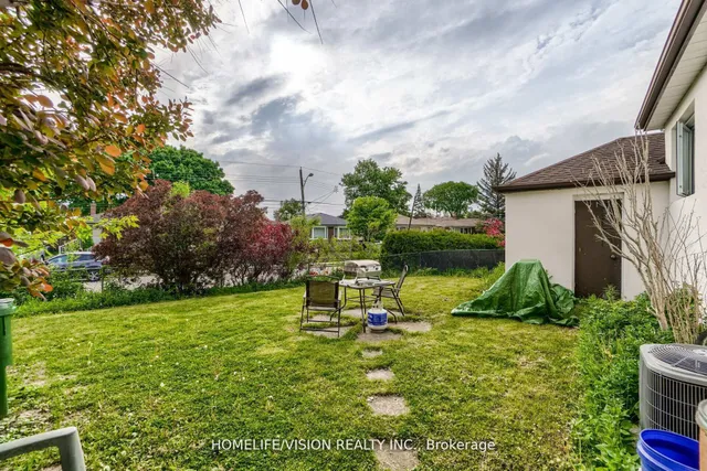 Additional image 33 of 44 Armitage Dr