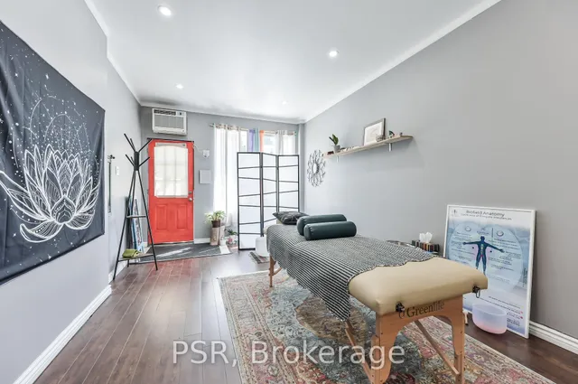 Additional image 3 of 640 Pape Ave