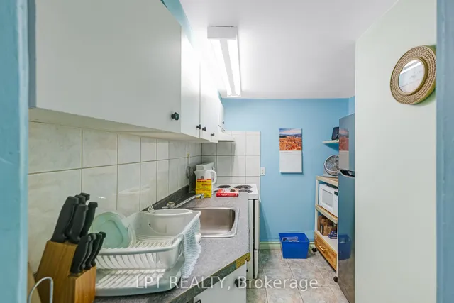 Additional image 32 of 19 Marmaduke St