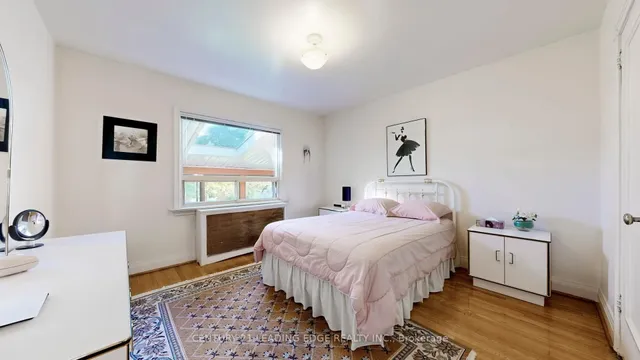 Additional image 13 of 325 Waterloo Ave