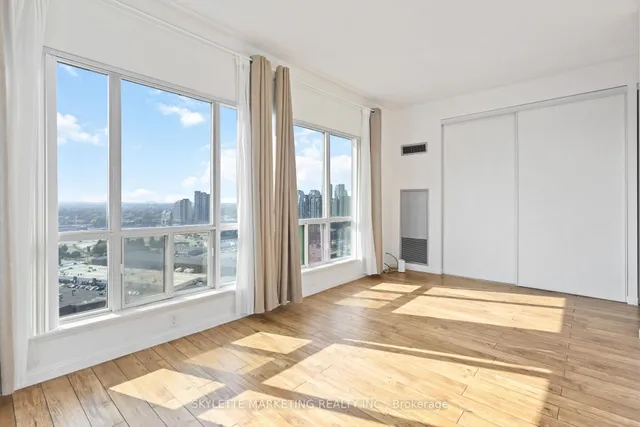 Additional image 26 of 18 Lee Centre Dr Unit PH205