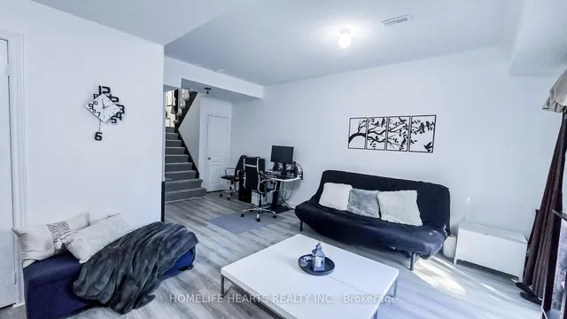 Additional image 23 of 3 Skelding Crt