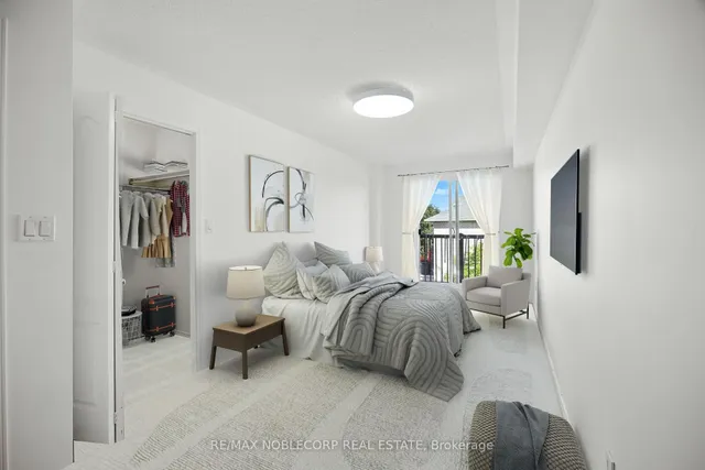 Additional image 4 of 45 Strangford Lane Unit 311