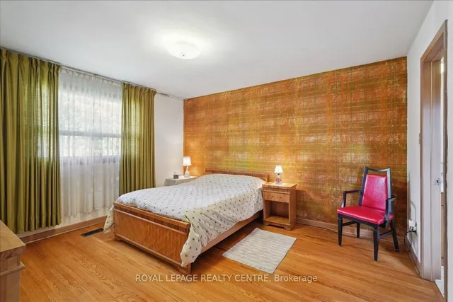 Additional image 17 of 151 Redgrave Dr