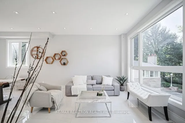 Additional image 46 of 263 East Ave