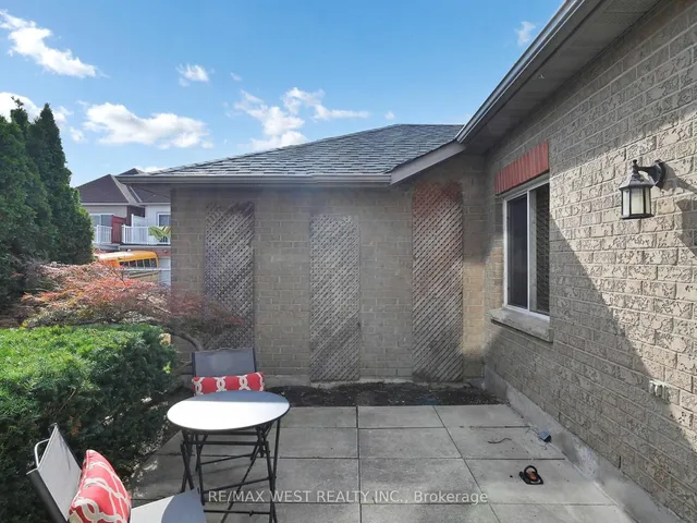 Additional image 37 of 22 Sierra Dr