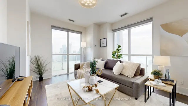 Additional image 2 of 300 Front St Unit 4311