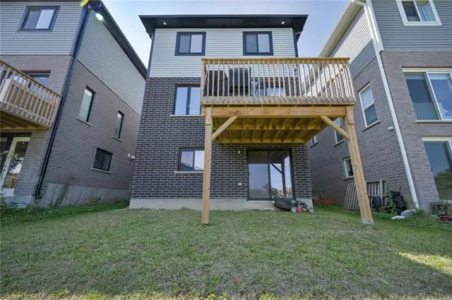 Additional image 39 of 904 Chapel Hill Crt