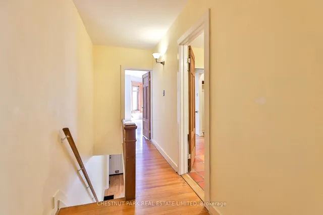 Additional image 33 of 52 Craighurst Ave