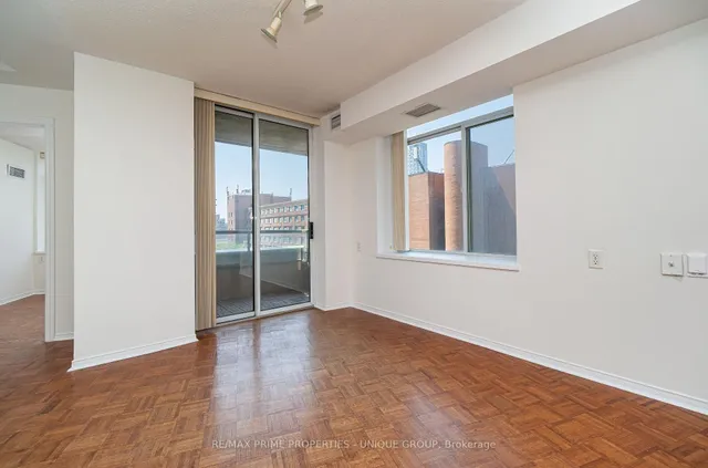 Additional image 9 of 39 Parliament St Unit 703