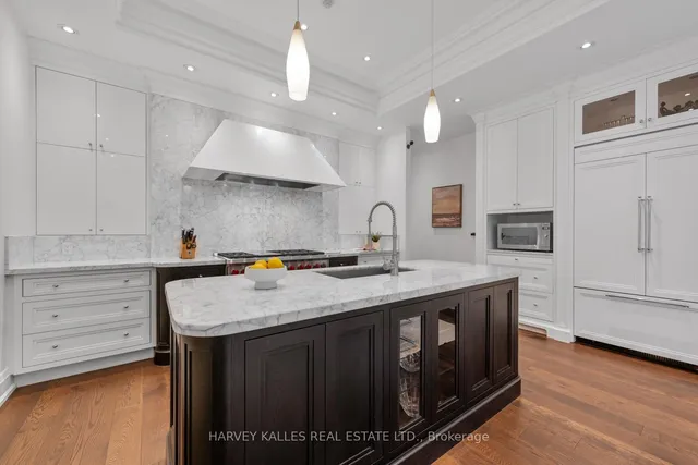 Additional image 6 of 1717B Bathurst St