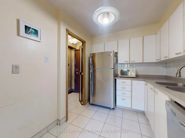 Additional image 14 of 360 Ridelle Ave Unit 410