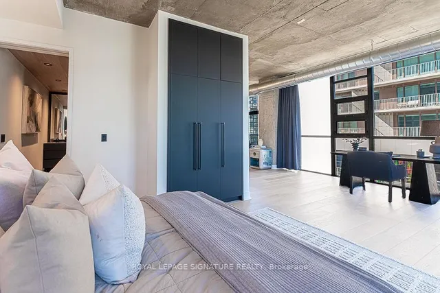 Additional image 15 of 60 Bathurst St Unit 705